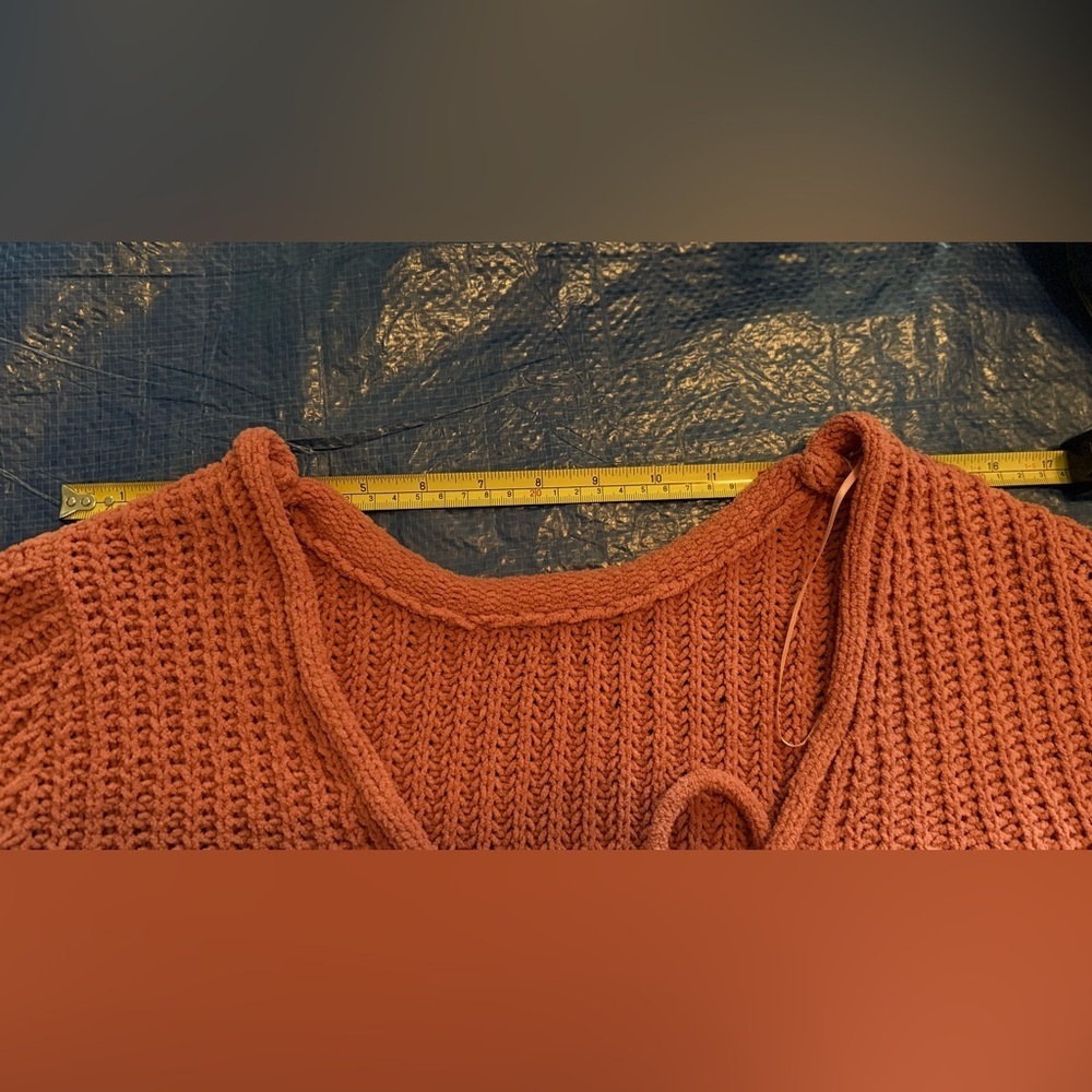 Cable knit V-Neck Sweater with Tie Detail - Picture 8 of 11